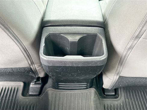 Used 2022 Toyota Tacoma SR image 25