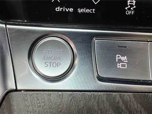 Used 2019 Audi A6 3.0T Premium Plus w/ Premium Plus Package image 33