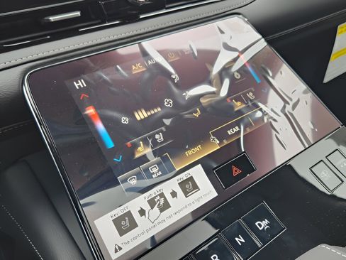 New 2025 INFINITI QX80 Luxe w/ Exterior Package image 21