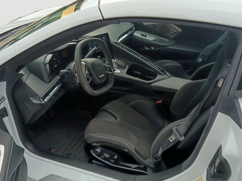 Used 2020 Chevrolet Corvette Stingray Premium Cpe w/ 3LT Preferred Equipment Group RWD image 2