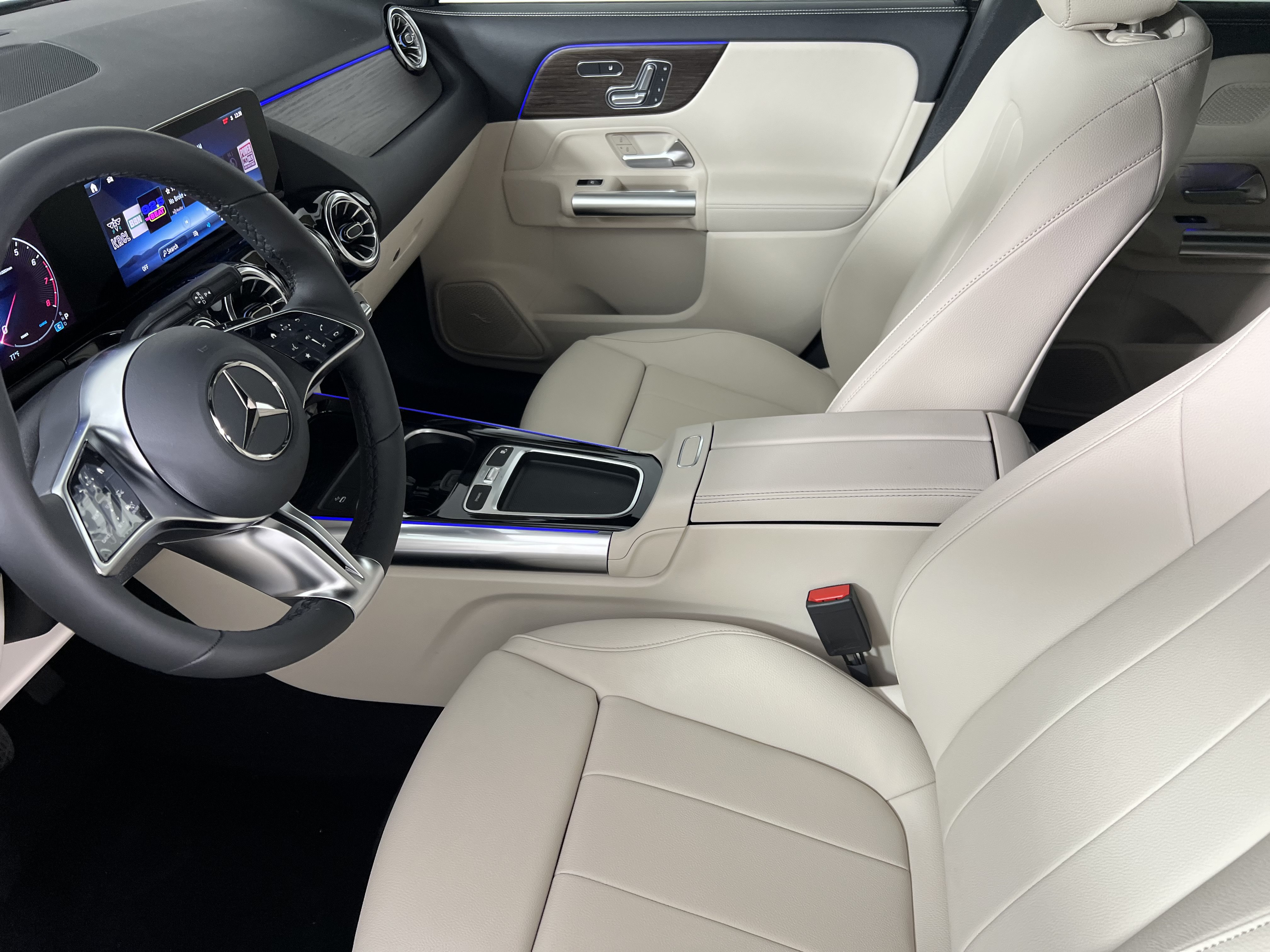 New 2026 Mercedes-Benz GLA 250 image 4