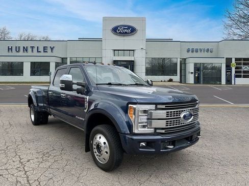 Used 2019 Ford F450 Platinum w/ Platinum Ultimate Package image 4