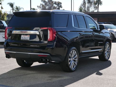 Used 2023 GMC Yukon Denali AWD/4WD image 5