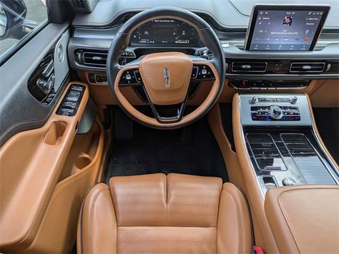 Used 2023 Lincoln Aviator Black Label w/ Dynamic Handling Package image 20