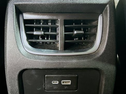 Used 2020 Chevrolet Blazer LT FWD image 22