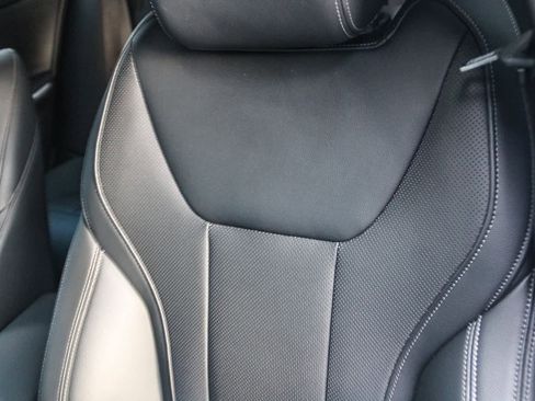 Used 2023 BMW 330i Sedan w/ Premium Package image 25