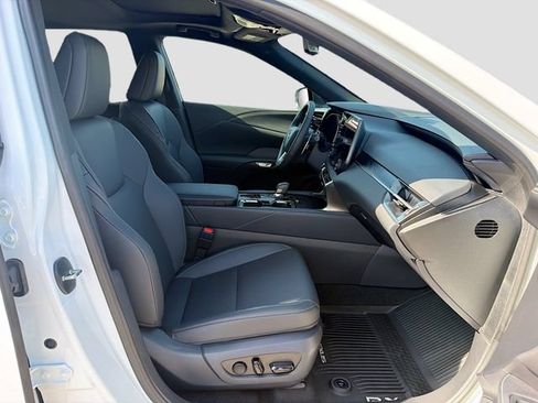New 2026 Lexus RX 350h AWD/4WD image 16
