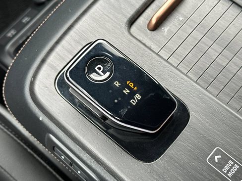 Certified 2024 Nissan Ariya AWD image 25