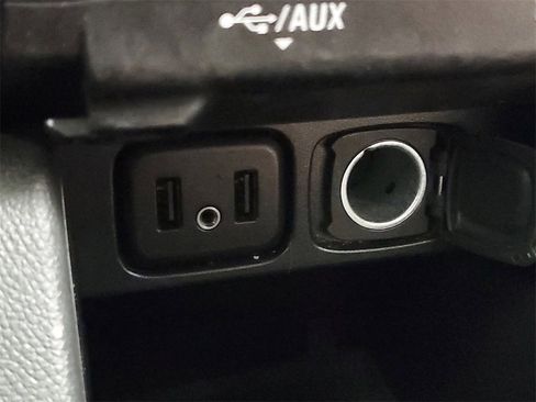 Used 2019 Buick Encore Preferred image 22