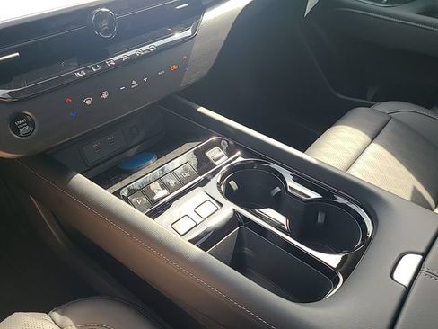 New 2026 Nissan Murano Platinum w/ Cargo Package AWD/4WD image 16