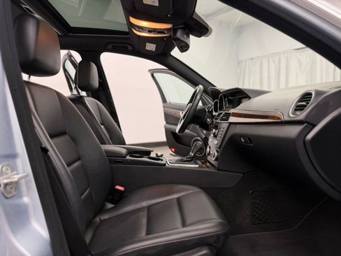 Used 2013 Mercedes-Benz C 300 4MATIC Sedan image 54