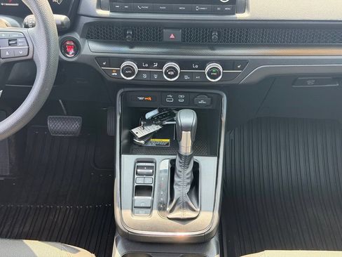 Used 2025 Honda CR-V EX image 18