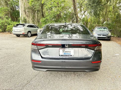 Used 2025 Honda Accord LX image 7
