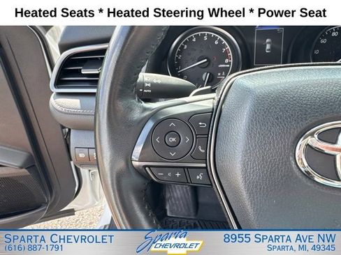 Used 2024 Toyota Camry SE FWD image 17