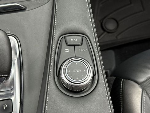 Used 2022 INFINITI QX50 Luxe w/ Appearance Package image 31