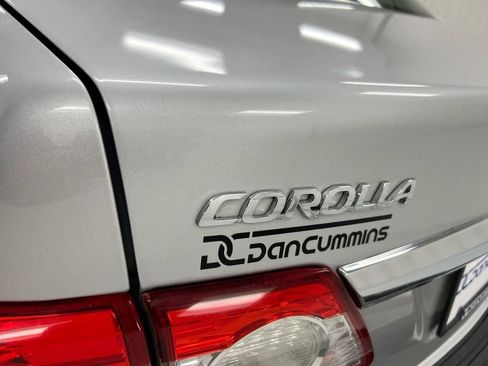 Used 2012 Toyota Corolla LE FWD image 25