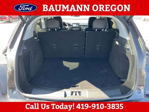 Used 2022 Lincoln Corsair AWD w/ Premium Package image 7