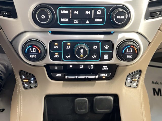 Used 2019 GMC Yukon XL SLT w/ Open Road Package AWD/4WD image 23