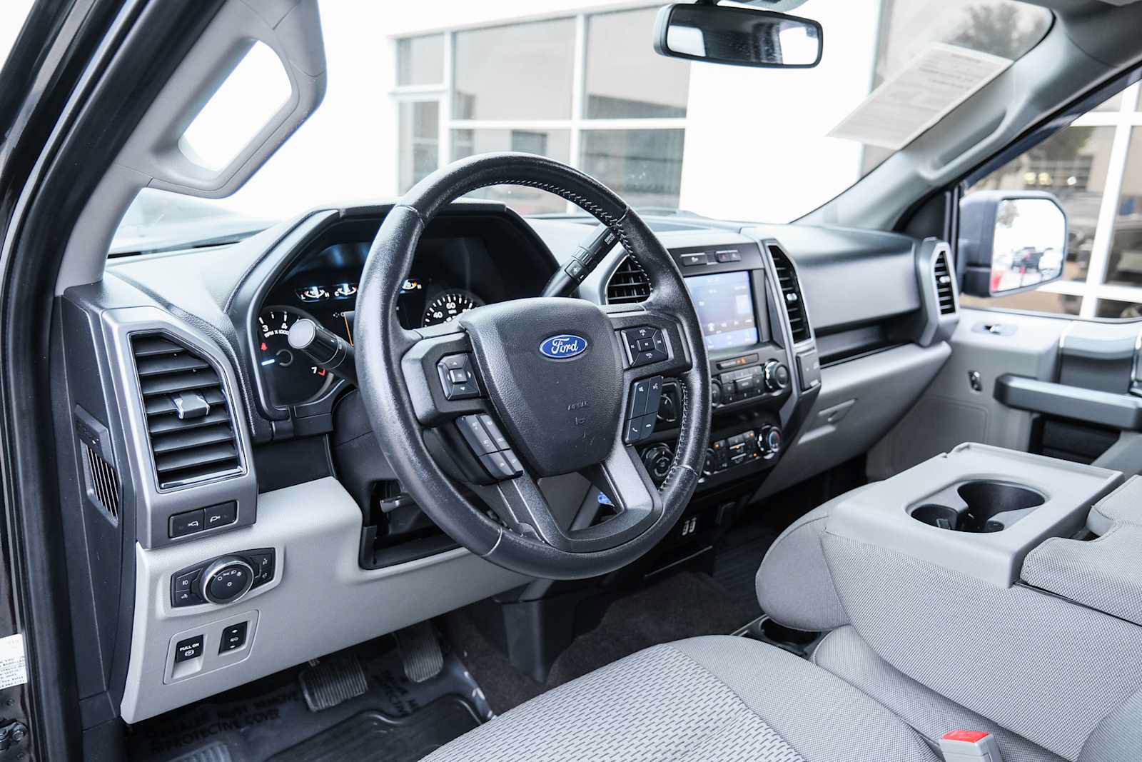 Used 2020 Ford F150 XLT w/ Equipment Group 302A Luxury AWD/4WD image 22