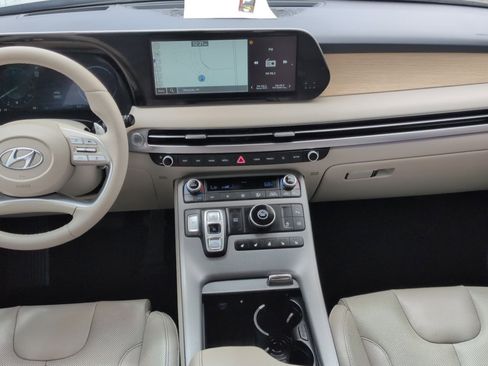 Used 2024 Hyundai Palisade Limited FWD image 27