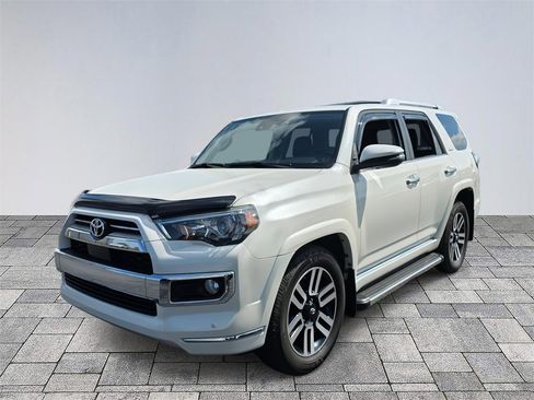 Used 2020 Toyota 4Runner Limited image 3