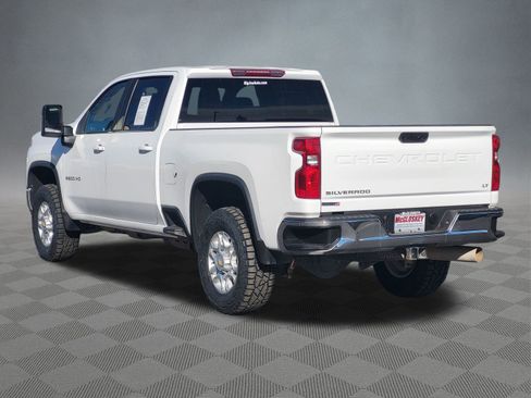 Used 2023 Chevrolet Silverado 2500 LT w/ Convenience Package image 6