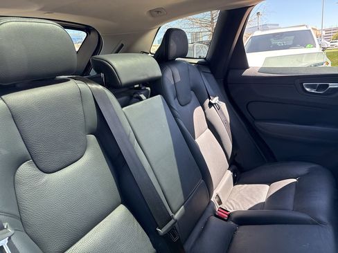 Certified 2023 Volvo XC60 B5 Plus w/ Climate Package image 11