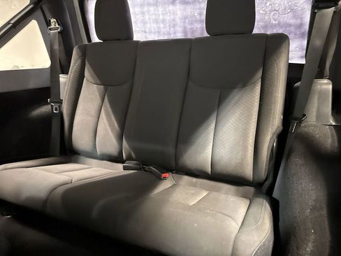 Used 2016 Jeep Wrangler Sport image 20