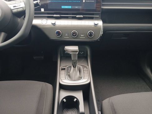 New 2026 Hyundai Kona SE FWD image 11