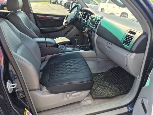 Used 2004 Toyota 4Runner Limited AWD/4WD image 13