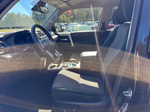 Used 2024 Toyota 4Runner SR5 image 11