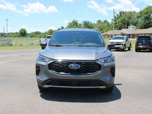 Used 2025 Ford Escape ST-Line FWD image 3