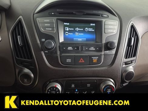 Used 2014 Hyundai Tucson SE AWD/4WD image 13