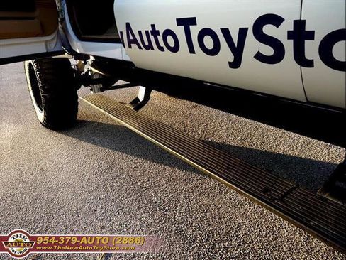 Used 2002 Ford Excursion Limited image 23