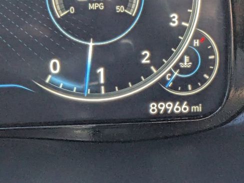 Used 2022 Hyundai Palisade Calligraphy w/ Cargo Package image 32