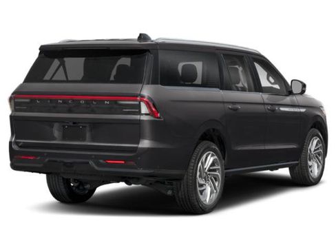 New 2026 Lincoln Navigator L Premier AWD/4WD image 5