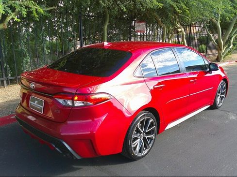 Used 2021 Toyota Corolla SE w/ Carpet Mat Package (TMS) image 6