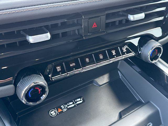 New 2026 Chevrolet Tahoe High Country AWD/4WD image 17