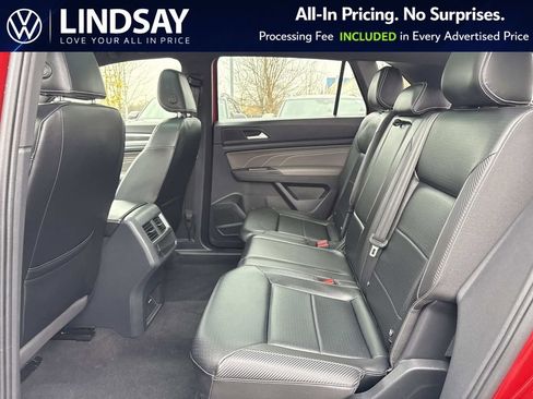 Used 2022 Volkswagen Atlas Cross Sport SEL image 11