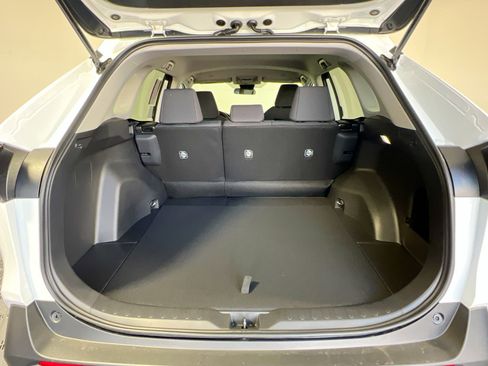 New 2025 Toyota RAV4 LE image 33
