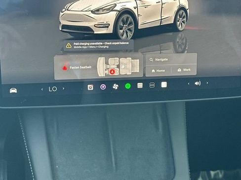Used 2025 Tesla Model Y Long Range image 26
