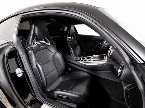 Used 2019 Mercedes-Benz AMG GT Coupe image 28