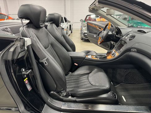 Used 2009 Mercedes-Benz SL 550 image 65