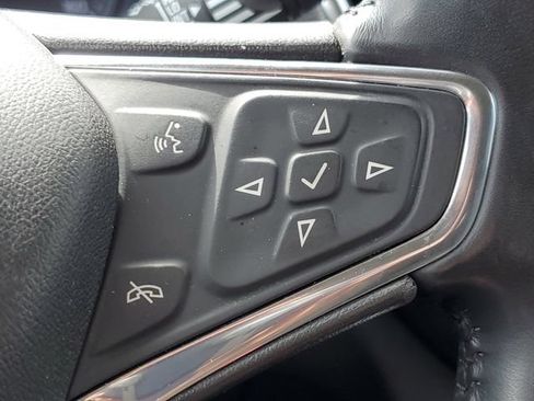 Used 2021 Chevrolet Equinox LT AWD/4WD image 14