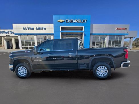 New 2026 Chevrolet Silverado 2500 LTZ w/ LTZ Convenience Package image 13