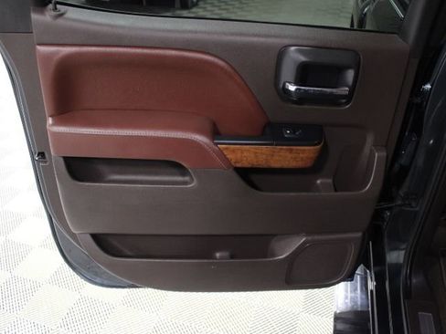 Used 2017 Chevrolet Silverado 1500 High Country image 19