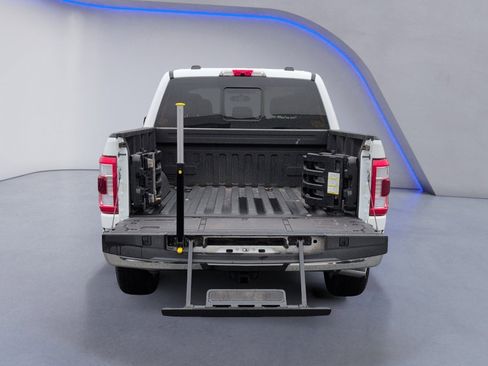 Used 2022 Ford F150 Lariat image 8
