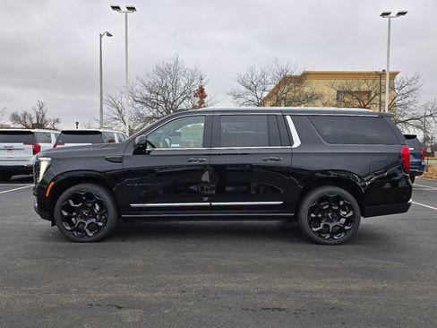 New 2026 GMC Yukon XL Denali w/ Denali Reserve Package AWD/4WD image 7
