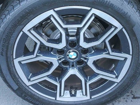 Used 2025 BMW X1 xDrive28i w/ Technology Package image 11