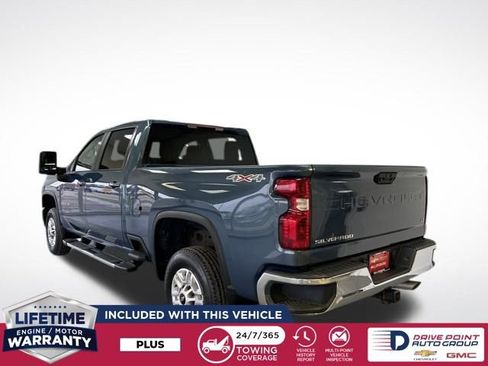 Used 2024 Chevrolet Silverado 2500 LT image 6